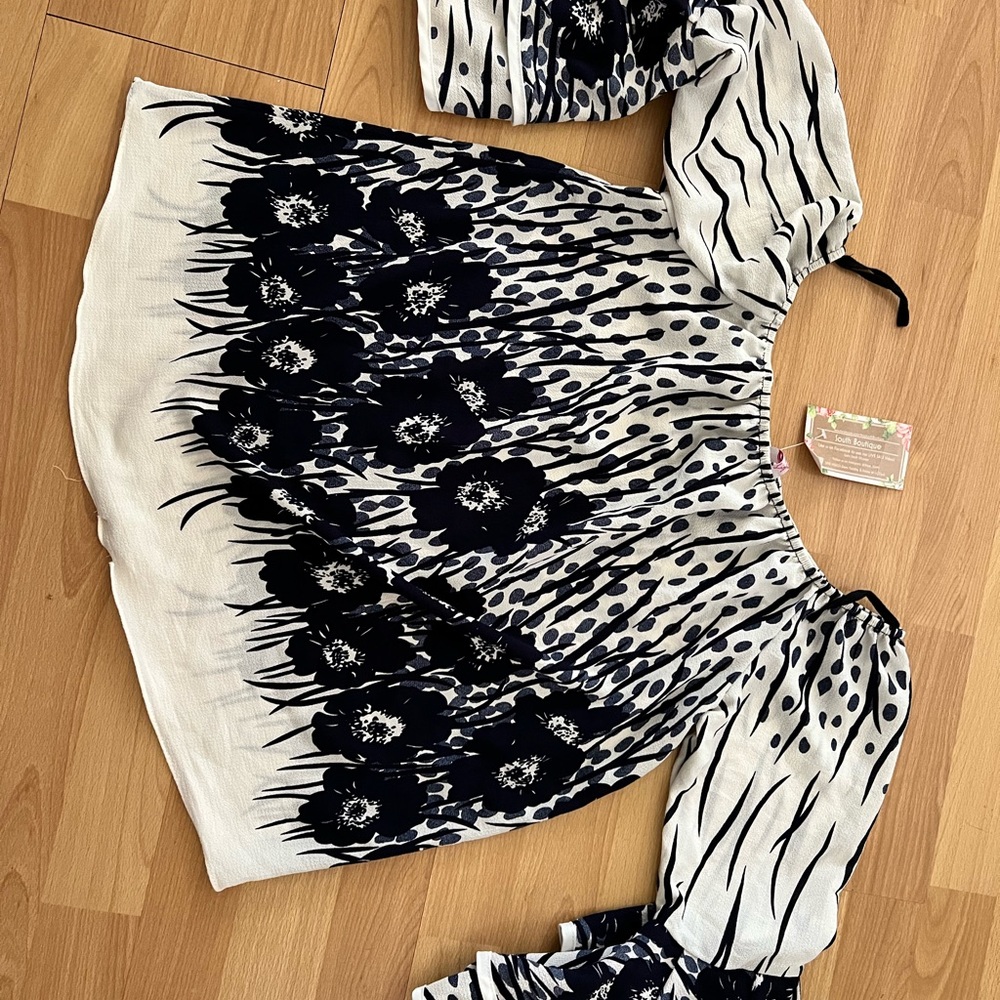 True Light Blouse Size Med